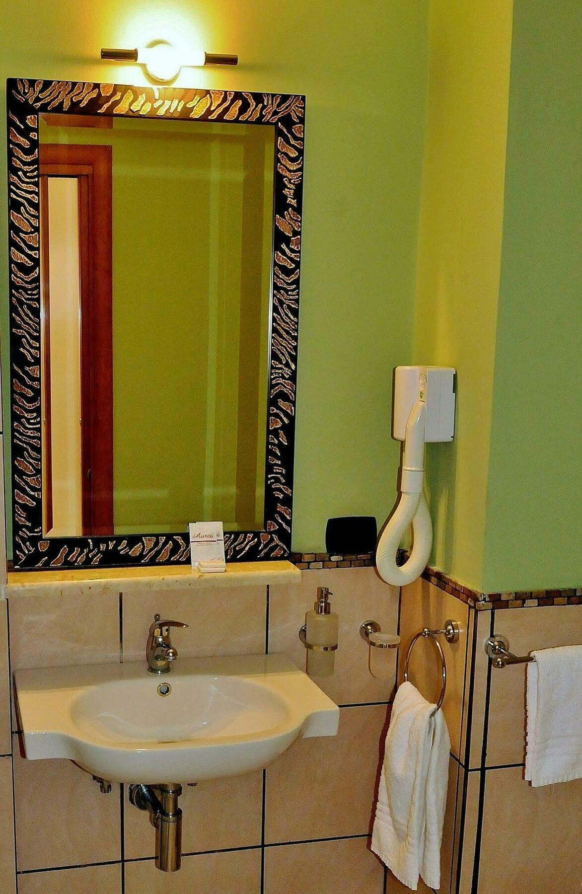 Hotel Rasula Alta جرافينا دي كاتانيا المظهر الخارجي الصورة